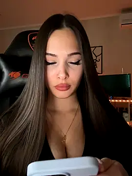 Snapshot of EricaWalls chatting on September 12, 6:07 pm EricaWalls online show from September 12, 6:07 pm