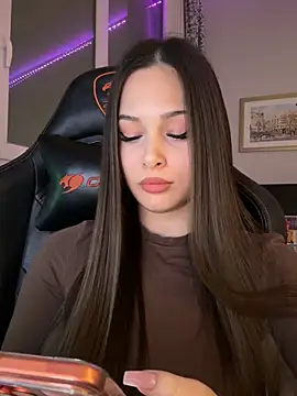 Snapshot of EricaWalls chatting on January 16, 8:57 pm EricaWalls online show from January 16, 8:57 pm