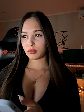 Snapshot of EricaWalls chatting on September 13, 7:58 pm EricaWalls online show from September 13, 7:58 pm