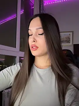 Snapshot of EricaWalls chatting on December 16, 5:28 pm EricaWalls online show from December 16, 5:28 pm