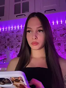 Snapshot of EricaWalls chatting on February 11, 1:41 am EricaWalls online show from February 11, 1:41 am