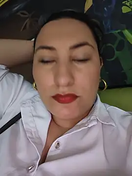 catalina boobs online show from May 17, 9:15 pm