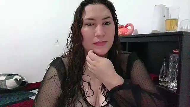 Snapshot of catalina_boobs chatting on February 8, 6:00 am catalina boobs online show from February 8, 6:00 am