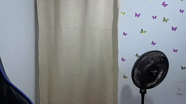 catalina boobs online show from May 25, 3:28 am
