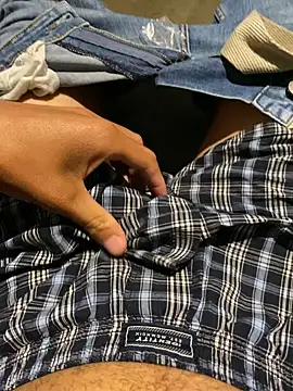 littybrowela12 online show from November 18, 8:50 am