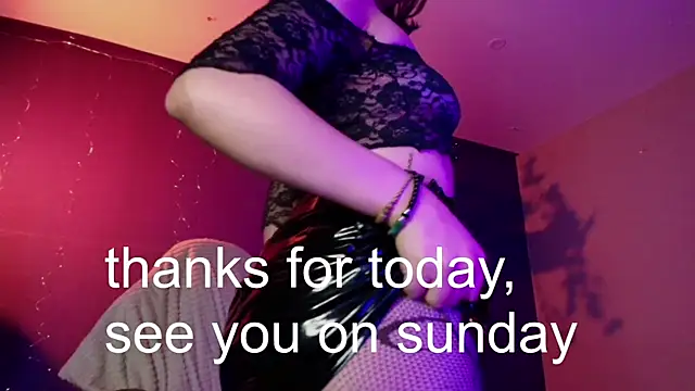 Snapshot of vanelope11 chatting on November 4, 6:55 pm vanelope11 online show from November 4, 6:55 pm