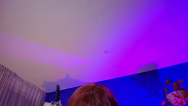 vanelope11 online show from April 11, 3:14 am