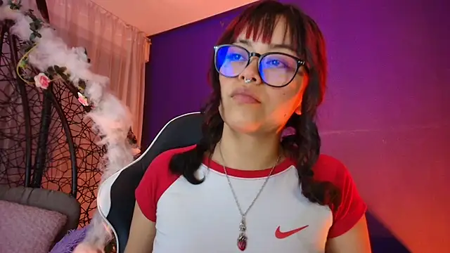 vanelope11 online show from April 17, 2:25 am