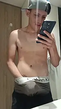 Duvan Martinez23 online show from April 6, 4:46 am