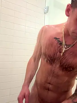 Snapshot of PeytonJohnn chatting on October 14, 8:59 am PeytonJohnn online show from October 14, 8:59 am