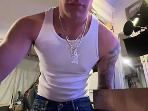 PeytonJohnn online show from February 7, 4:53 am