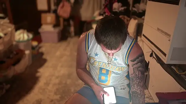 PeytonJohnn online show from January 17, 3:32 am