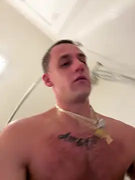 Snapshot of PeytonJohnn chatting on October 25, 9:37 pm PeytonJohnn online show from October 25, 9:37 pm