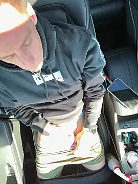 PeytonJohnn online show from February 12, 3:56 pm