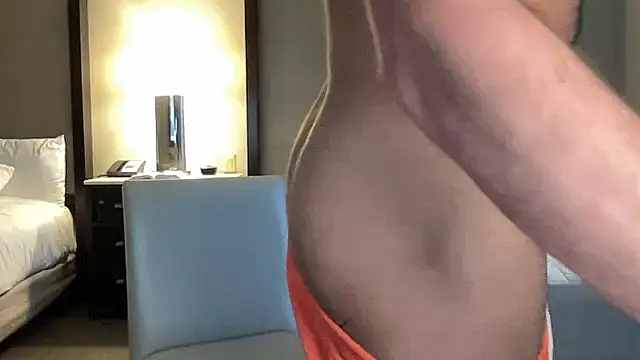 PeytonJohnn online show from December 14, 12:33 pm