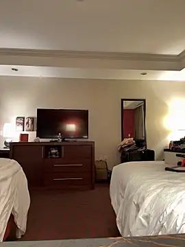 Snapshot of PeytonJohnn chatting on September 29, 8:10 am PeytonJohnn online show from September 29, 8:10 am