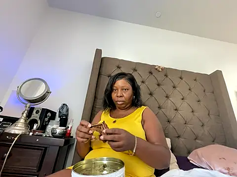 XXXLollipopsJuicy online show from October 30, 5:54 pm