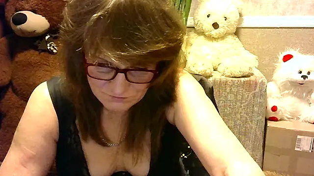 Manulyonok51 online show from November 2, 10:59 pm