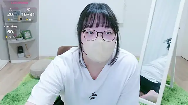 o-Aya-o online show from October 17, 2:19 pm