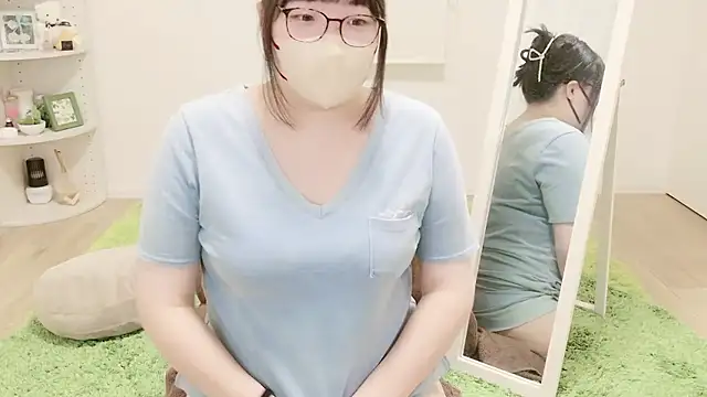 o-Aya-o online show from October 11, 2:18 pm