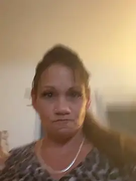 ALLURET4U online show from December 10, 4:45 am