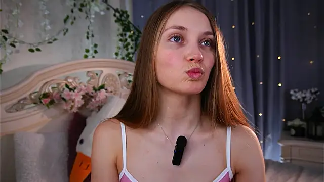 MonaEldon online show from March 30, 2:46 am