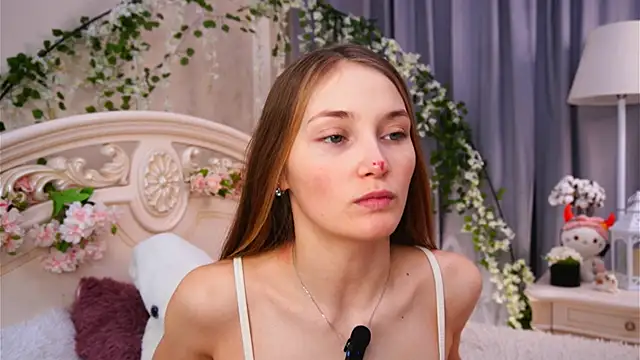 MonaEldon online show from November 24, 2:33 am