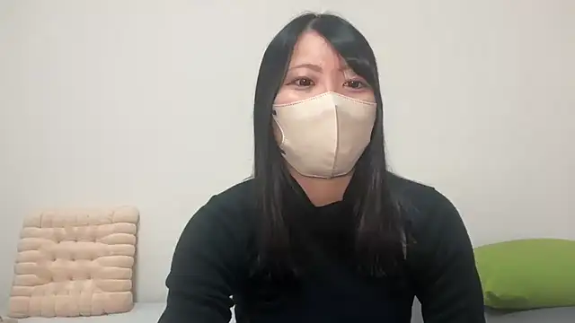 Snapshot of Mao_cute_10 chatting on December 15, 4:13 pm Mao cute 10 online show from December 15, 4:13 pm