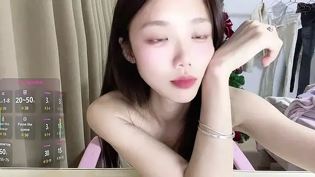 Puff-521 online show from April 20, 3:02 pm