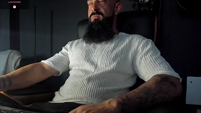 axxelrich  online show from September 15, 4:13 am