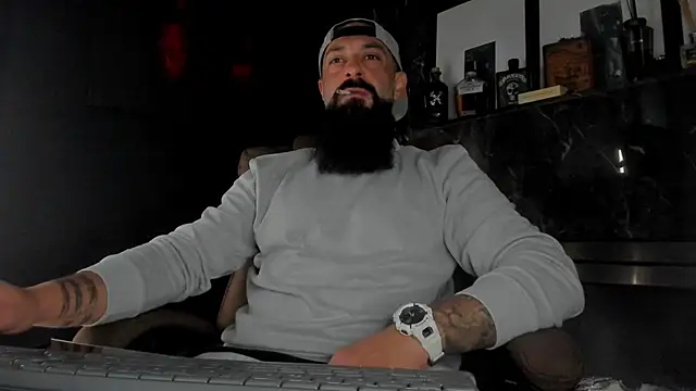 axxelrich  online show from October 26, 5:30 am