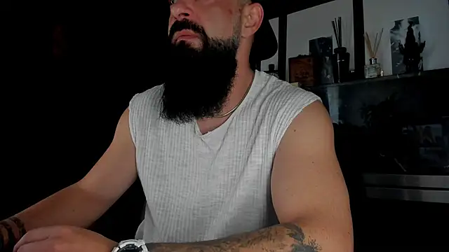 axxelrich  online show from October 12, 6:15 am