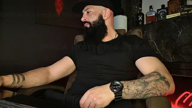 Snapshot of axxelrich_ chatting on February 9, 6:00 am axxelrich online show from February 9, 6:00 am