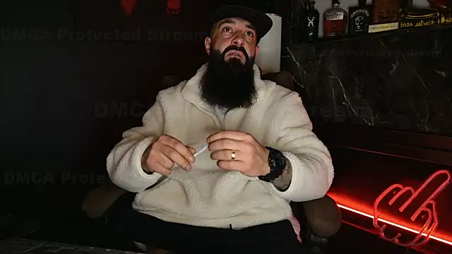 Snapshot of axxelrich_ chatting on January 16, 5:33 am axxelrich online show from January 16, 5:33 am