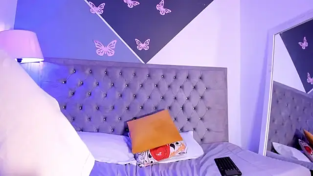 AriannaDavis online show from February 14, 8:26 pm