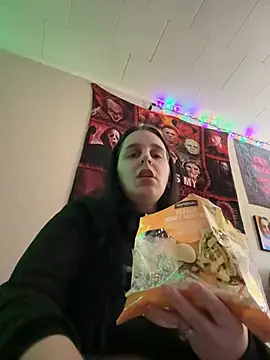 menaceswife online show from February 1, 7:23 pm