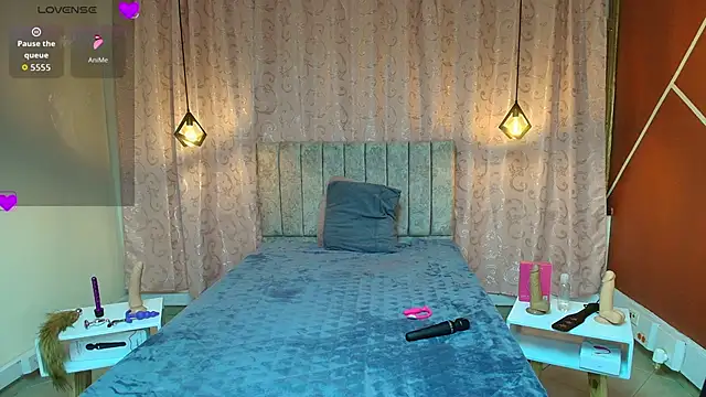 VioletaScott  online show from November 5, 12:19 pm