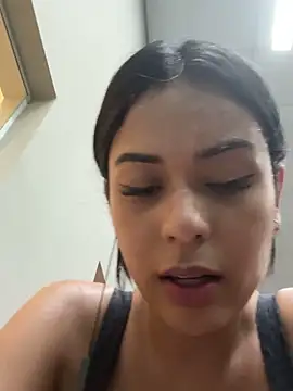 Laisabrazil online show from October 21, 11:59 pm