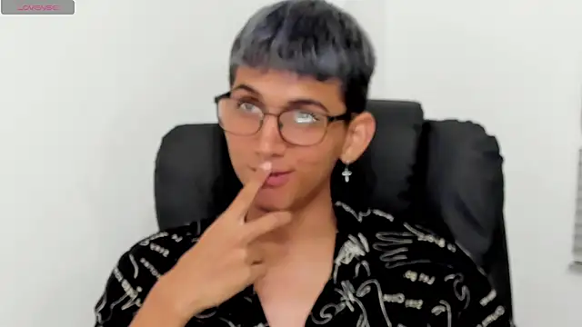 Snapshot of BethGrant_01 chatting on February 21, 11:10 pm BethGrant 01 online show from February 21, 11:10 pm