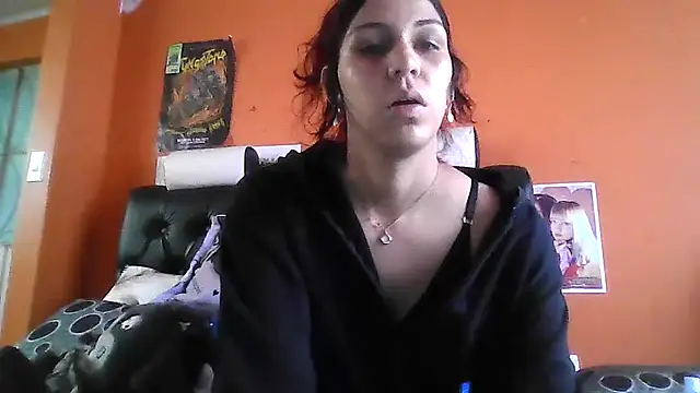 aishadraven online show from March 25, 9:24 pm