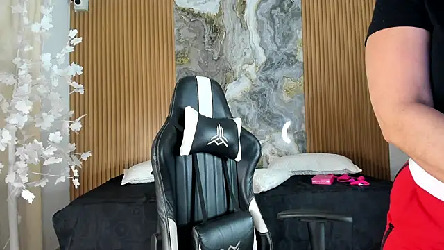 Danna topless online show from May 13, 12:01 pm