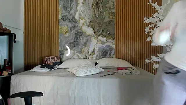 Danna topless online show from February 3, 12:10 pm