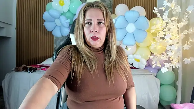 Danna topless online show from April 8, 12:06 pm