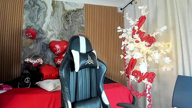 Danna topless online show from February 26, 12:05 pm