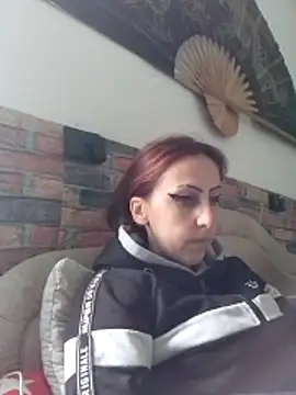 kriszy baby online show from February 19, 8:00 am