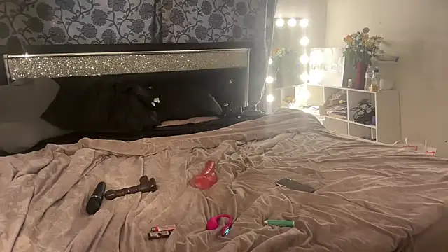 londonsfantasy online show from February 26, 11:38 pm