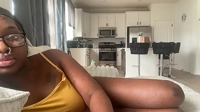 londonsfantasy online show from April 13, 8:02 pm