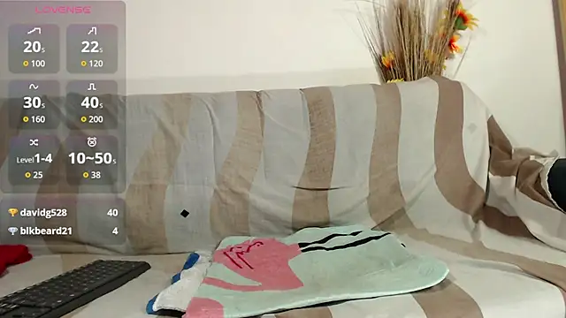 black  diiamond online show from March 15, 4:14 pm