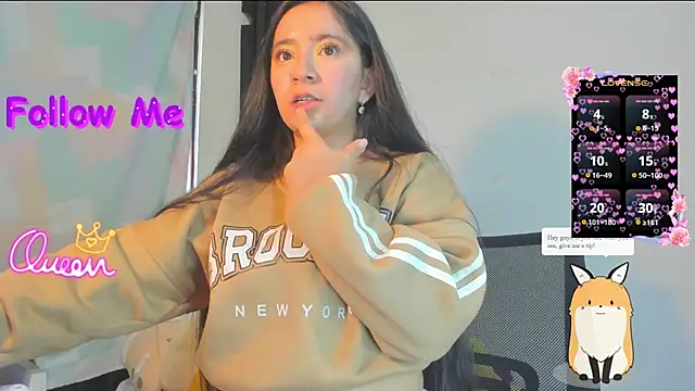 litle mily  online show from April 22, 9:54 pm