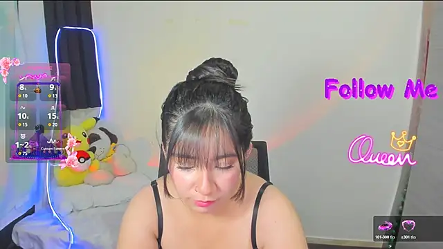 litle mily  online show from February 19, 2:08 am